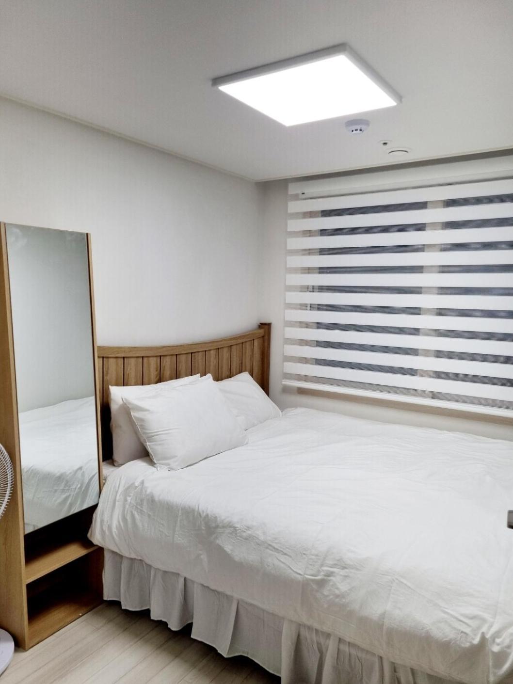 The Hideout - One Bedroom In Seoul- 2min From Subway *